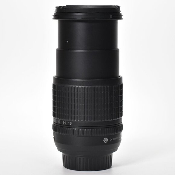 Nikon D80 Outfit SLR Digital Camera 10.2MP 18-135mm Lens 11,790 Clicks 32GB SD - Picture 15 of 16